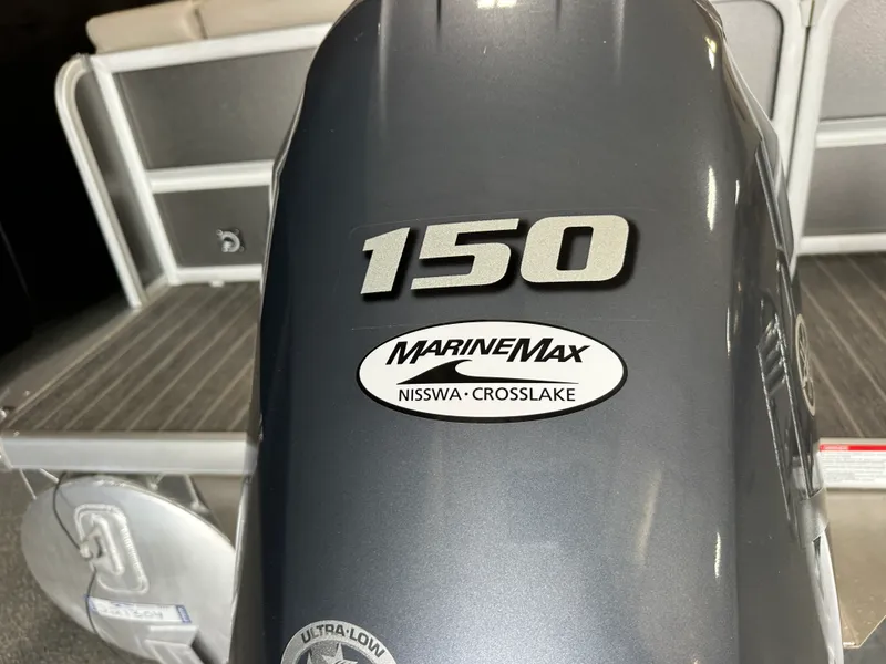 Slide: The Image of Premier 230 SUNSATION TRITOON 2023 - 12