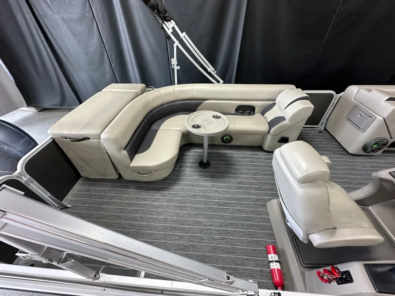 Slide: The Image of Premier 230 SUNSATION TRITOON 2023 - 3