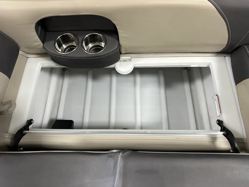 Slide: The Image of Premier 230 SUNSATION TRITOON 2023 - 49