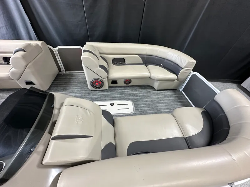 Slide: The Image of Premier 230 SUNSATION TRITOON 2023 - 5