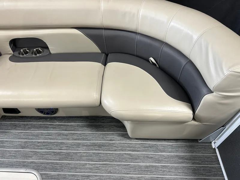 Slide: The Image of Premier 230 SUNSATION TRITOON 2023 - 50