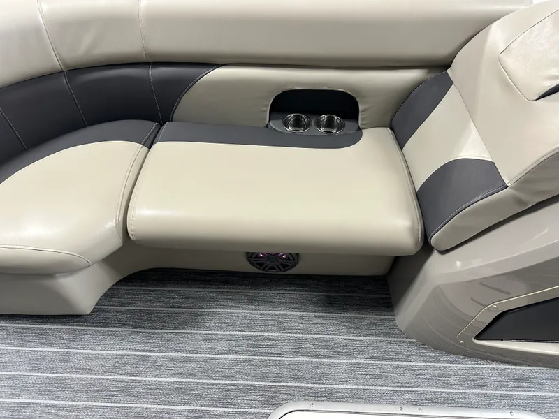 Slide: The Image of Premier 230 SUNSATION TRITOON 2023 - 52