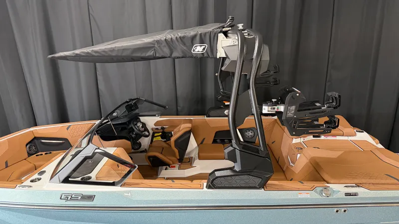 Slide: The Image of Nautique Super Air Nautique GS20 2026 - 5