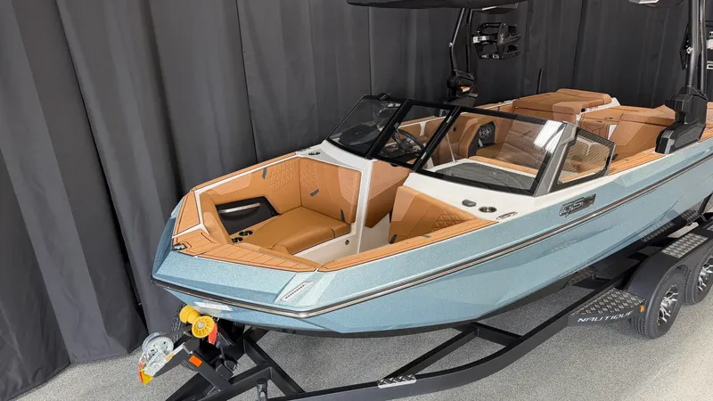 Slide: The Image of Nautique Super Air Nautique GS20 2026 - 4