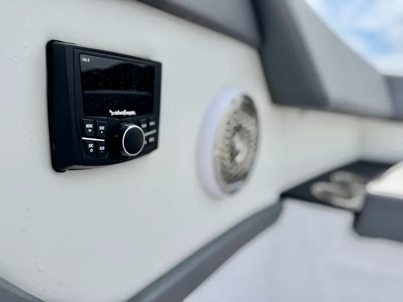 Slide: The Image of Cruisers 34 GLS 2023 - 33