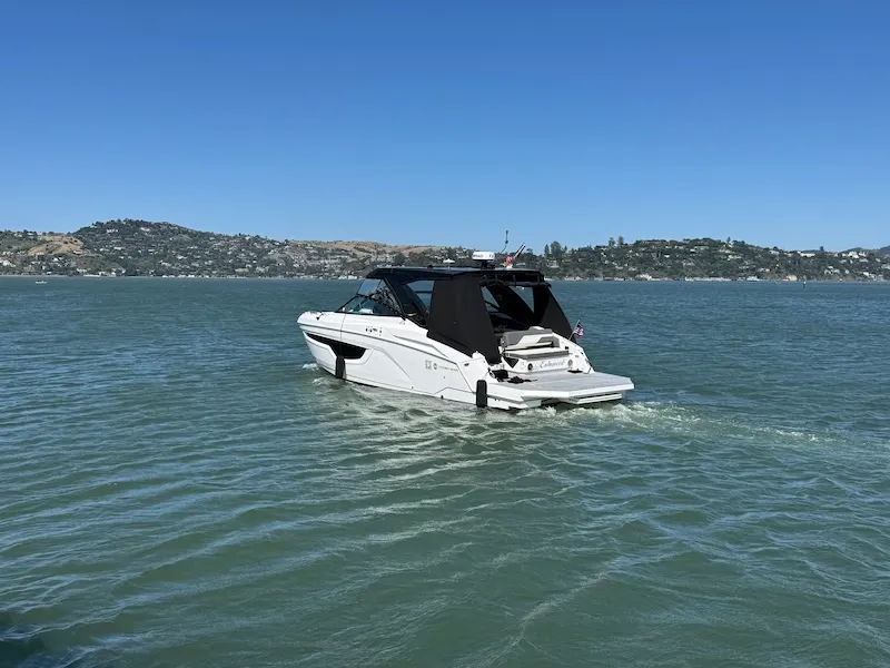 Slide: The Image of Cruisers 34 GLS 2023 - 6