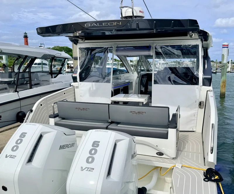 Slide: The Image of Galeon 375 GTO 2025 - 5