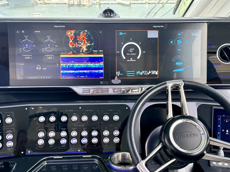 Slide: The Image of Galeon 375 GTO 2025 - 11