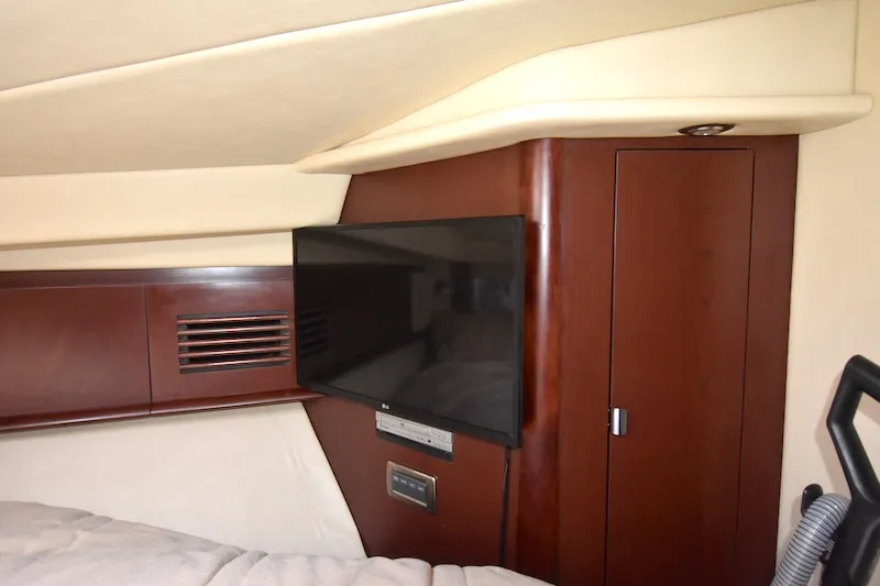 Slide: The Image of Sea Ray 40 SUNDANCER 2007 - 17