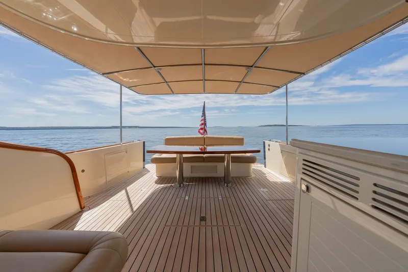Slide: The Image of Palm Beach 55 Sedan 2019 - 22