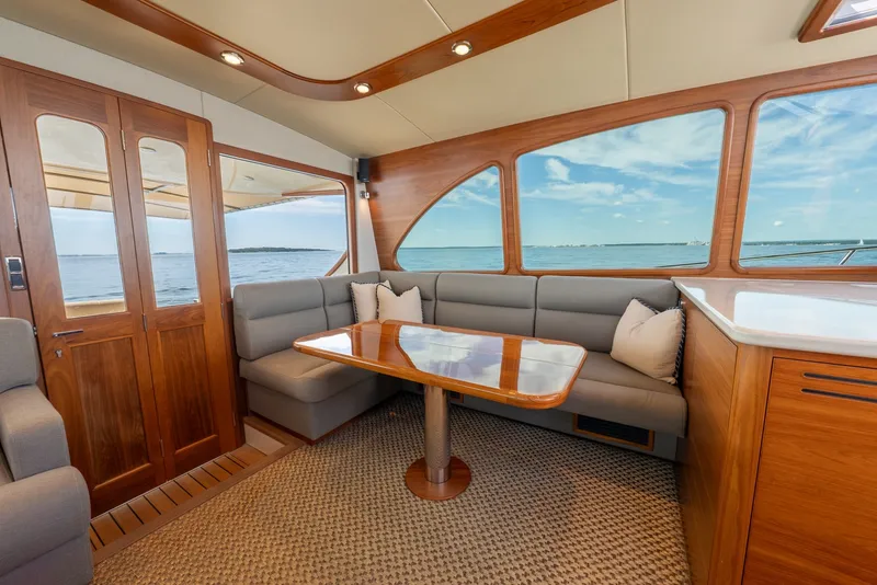 Slide: The Image of Palm Beach 55 Sedan 2019 - 4