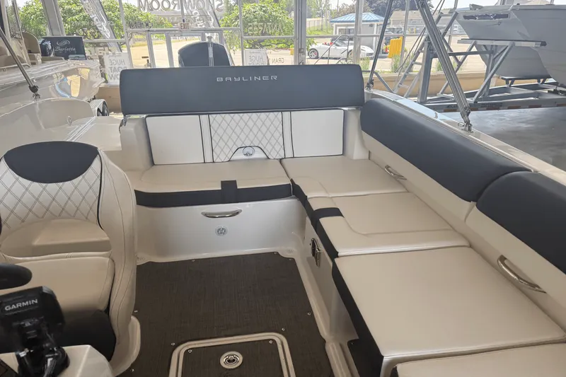 Slide: The Image of Bayliner DX2000 2022 - 16