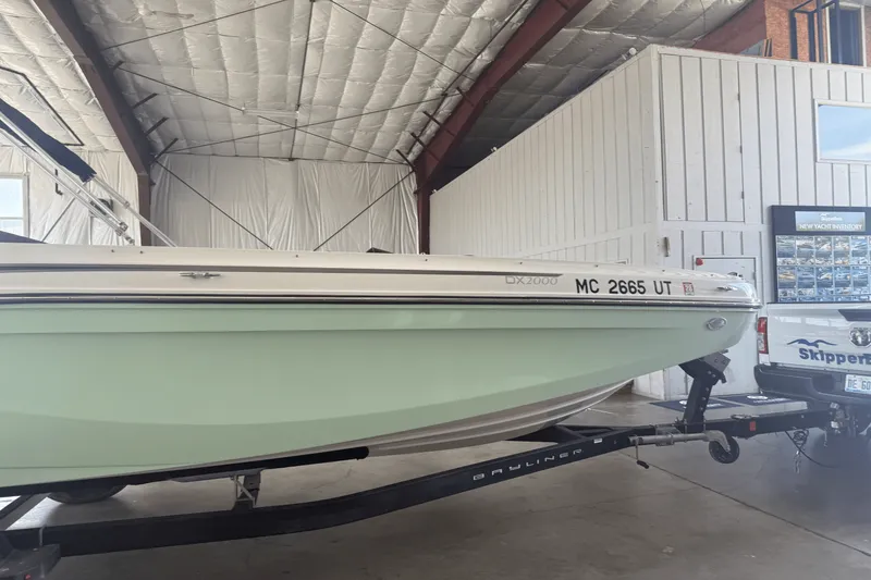 Slide: The Image of Bayliner DX2000 2022 - 3