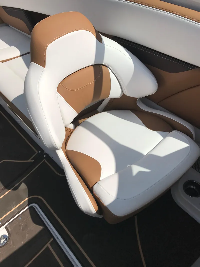 Slide: The Image of 2019 Four Winns HD270 boat seat in white and brown. - 12