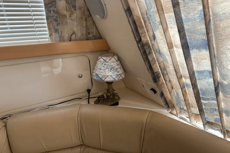 Slide: The Image of Carver SANTEGO 380 1998 - 12