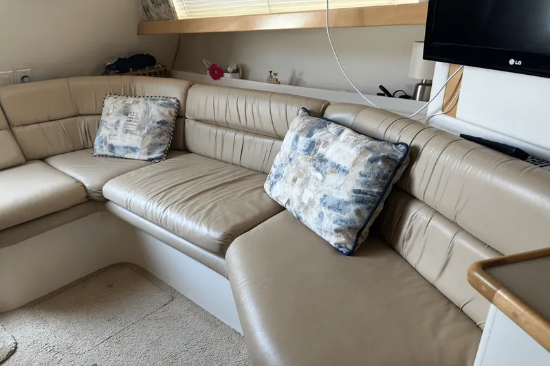 Slide: The Image of Carver SANTEGO 380 1998 - 15