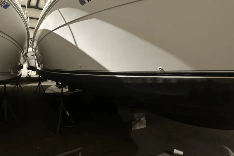 Slide: The Image of Carver SANTEGO 380 1998 - 36