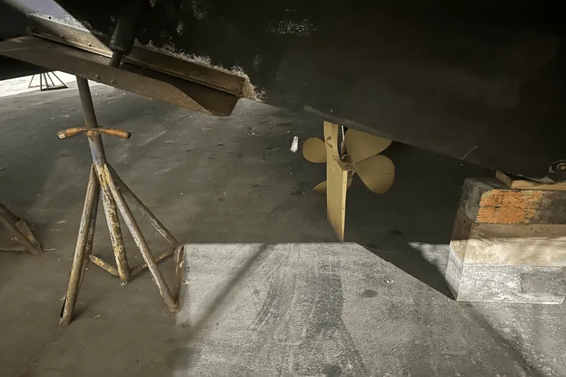 Slide: The Image of Carver SANTEGO 380 1998 - 43