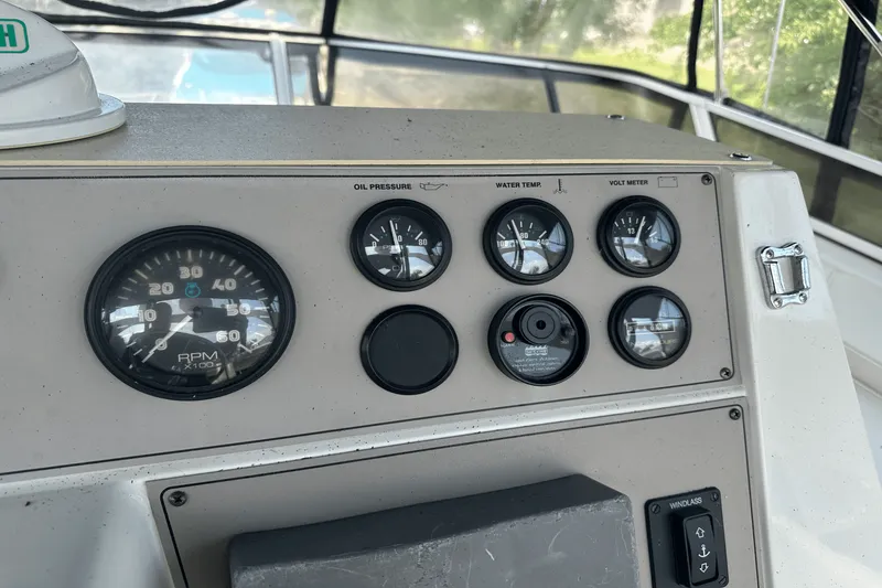 Slide: The Image of Carver SANTEGO 380 1998 - 5