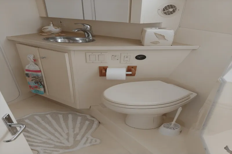 Slide: The Image of Carver Yachts SANTEGO 380 1998 - 31