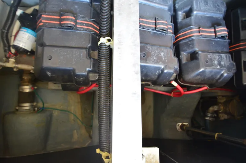 Slide: The Image of Battery compartment of a 1995 Carver 370 Voyager boat. - 27