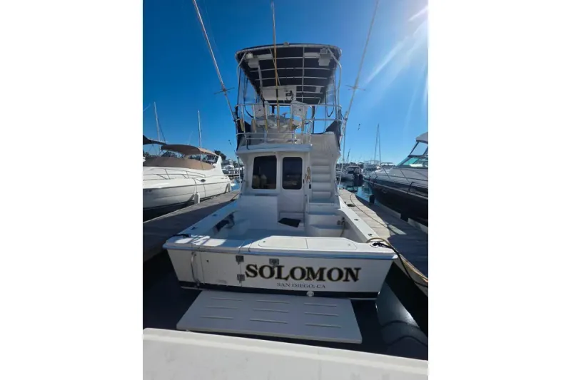 Slide: The Image of Luhrs 34 Convertible 2002 - 23