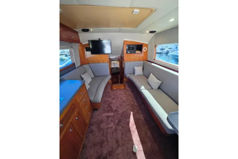 Slide: The Image of Luhrs 34 Convertible 2002 - 12