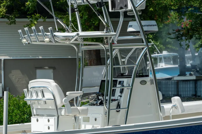 Slide: The Image of Pair Customs 24 Center Console DV 2022 - 3