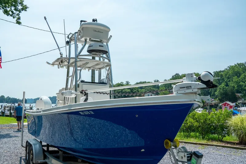 Slide: The Image of Pair Customs 24 Center Console DV 2022 - 1