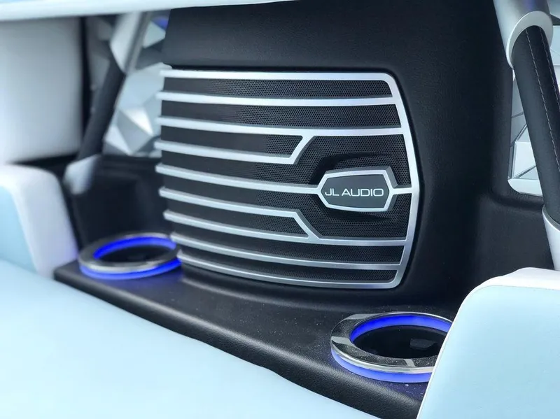 Slide: The Image of Nautique Super Air Nautique G23 2019 - 12