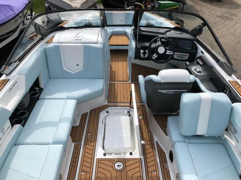 Slide: The Image of Nautique Super Air Nautique G23 2019 - 18
