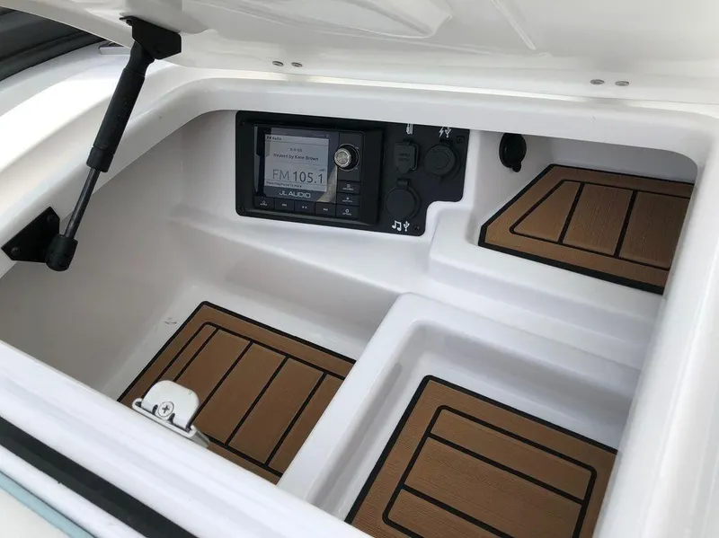 Slide: The Image of Nautique Super Air Nautique G23 2019 - 22