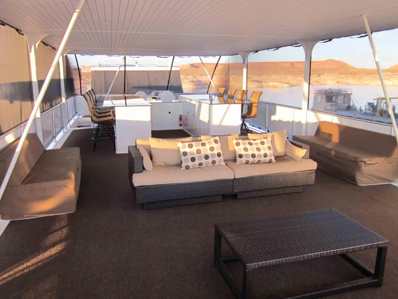 Slide: The Image of Luxurious 2011 Bravada Knot A Problem Share 6 houseboat with spacious outdoor seating area. - 11