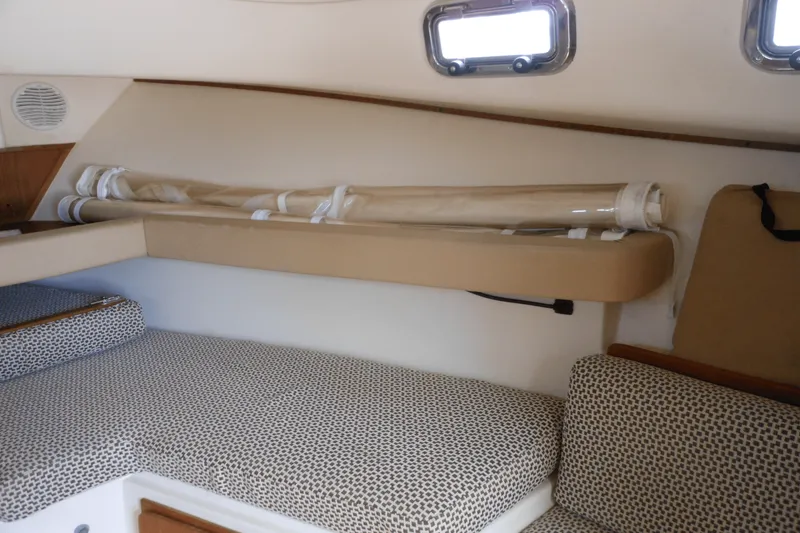 Slide: The Image of Mainship PILOT 30 2001 - 30