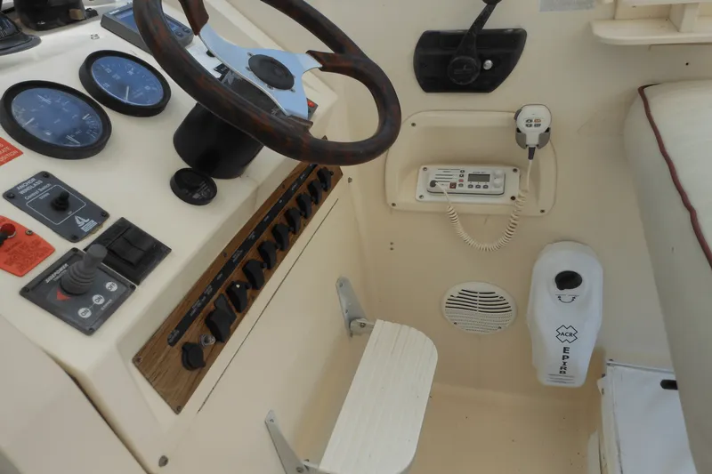 Slide: The Image of Mainship PILOT 30 2001 - 52