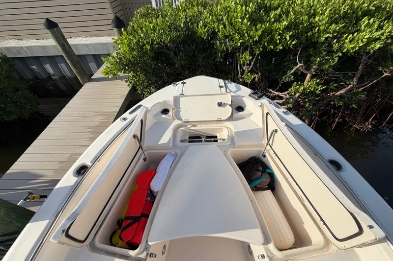 Slide: The Image of Grady-White 251 Coastal Explorer 2023 - 62