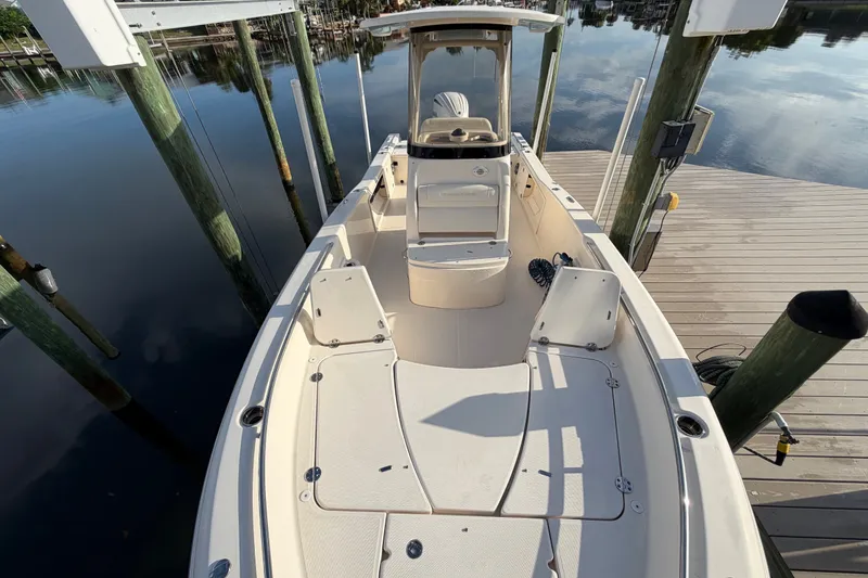 Slide: The Image of Grady-White 251 Coastal Explorer 2023 - 56