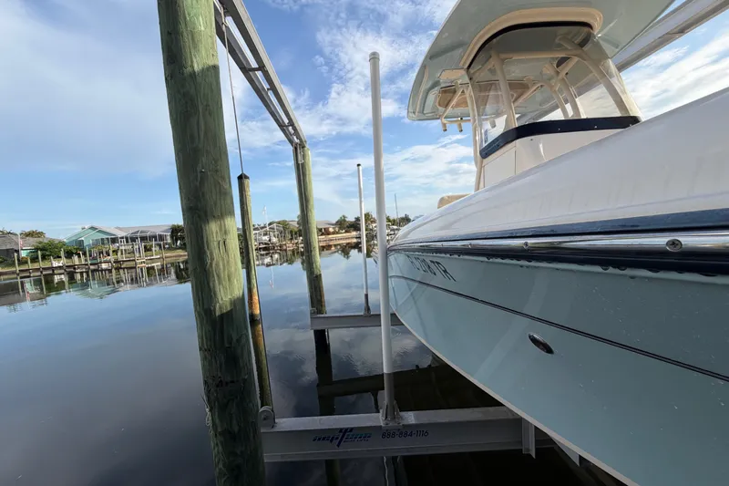 Slide: The Image of Grady-White 251 Coastal Explorer 2023 - 70