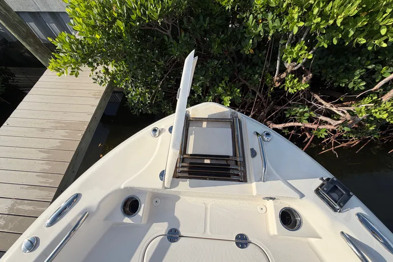 Slide: The Image of Grady-White 251 Coastal Explorer 2023 - 55