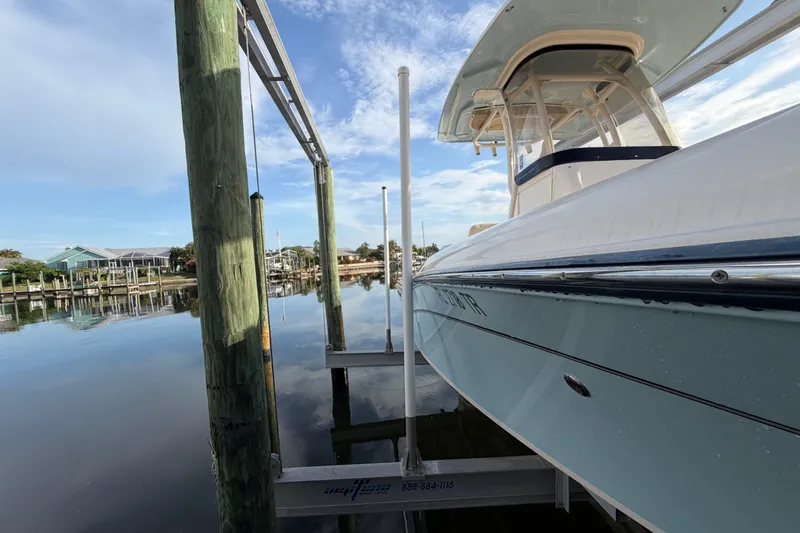 Slide: The Image of Grady-White 251 Coastal Explorer 2023 - 71
