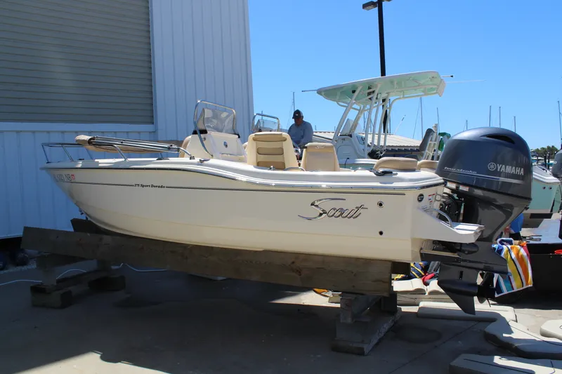 Slide: The Image of Scout 175 DORADO 2023 - 3