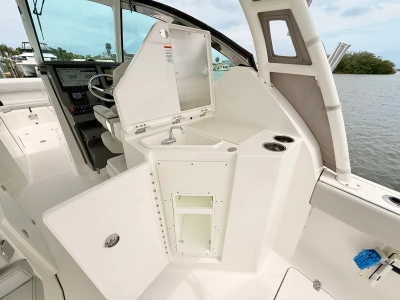 Slide: The Image of Pursuit 295DC 2022 - 30