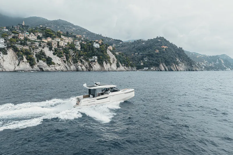 Slide: The Image of Saxdor 400 GTO 2025 - 53