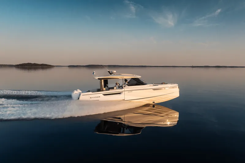 Slide: The Image of Saxdor 400 GTO 2025 - 75