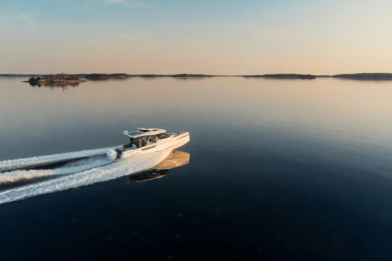 Slide: The Image of Saxdor 400 GTO 2025 - 79