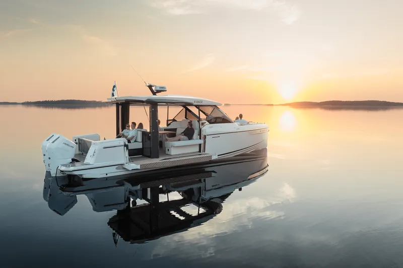 Slide: The Image of Saxdor 400 GTO 2025 - 93