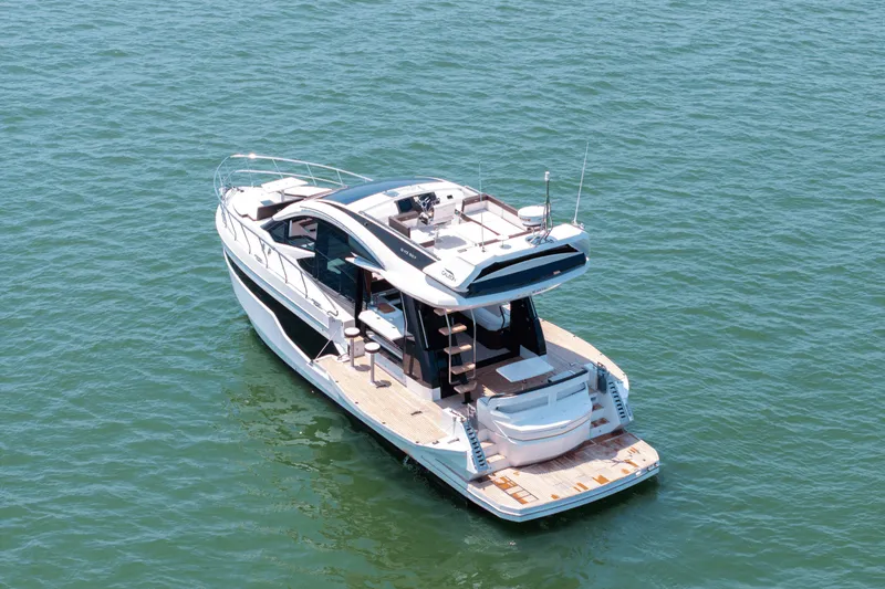Slide: The Image of Galeon 510 SKY 2023 - 10
