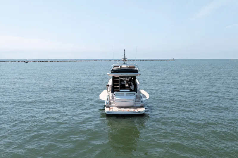 Slide: The Image of Galeon 510 SKY 2023 - 9