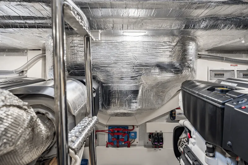 Slide: The Image of Galeon 510 SKY 2023 - 90