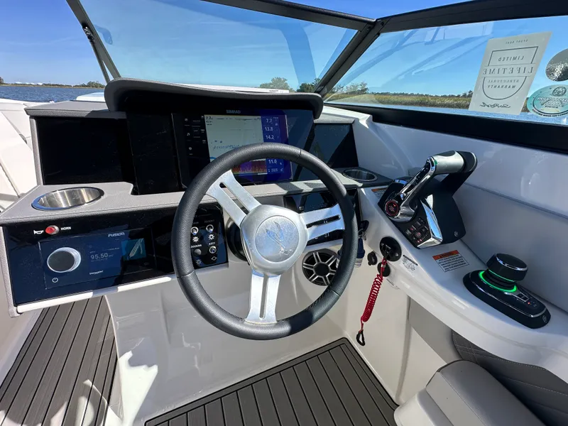 Slide: The Image of Sea Ray SDX 290 Outboard 2026 - 24